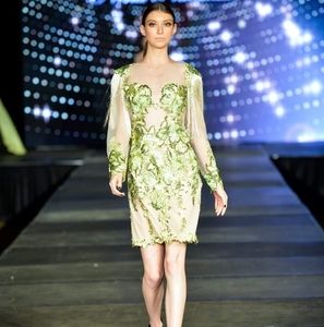 Meet your Posher, Robin